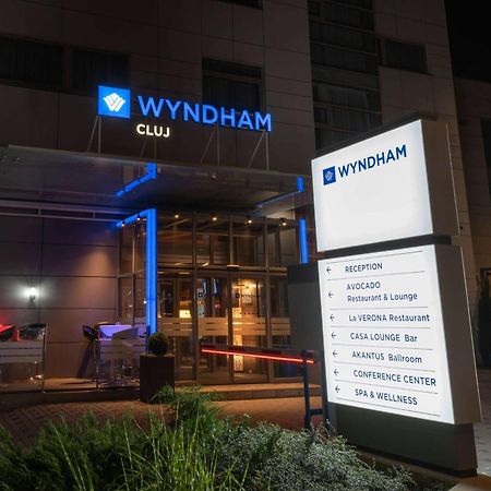 Wyndham Cluj Hotel Exterior photo